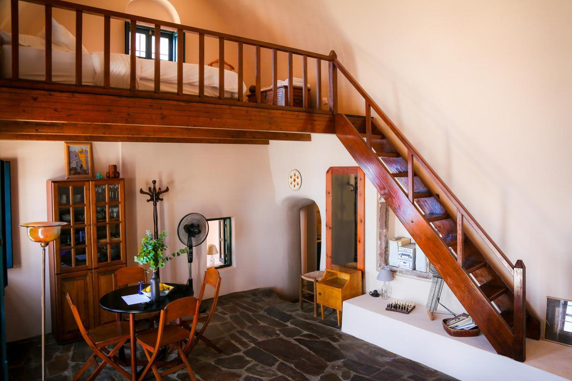 Vineyart Homes Oía